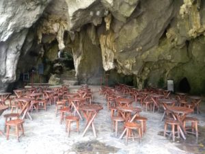 Jaskinia w Dolinie Vinales