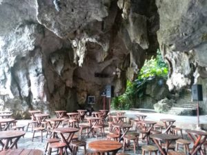 Jaskinia w Dolinie Vinales